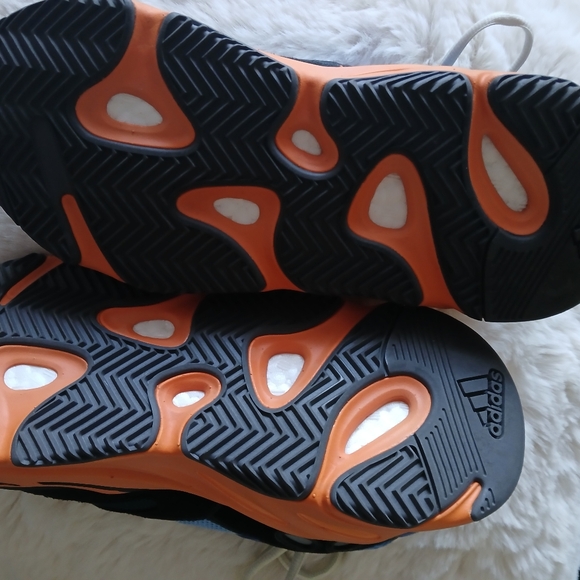 Adidas Yeezy Boost 700 Bright Blue Sneakers - Picture 2 of 6